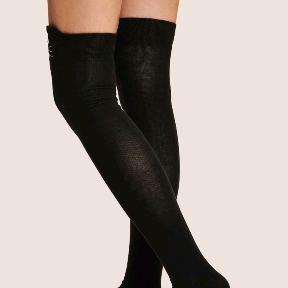 High socks - Picture 3 of 4